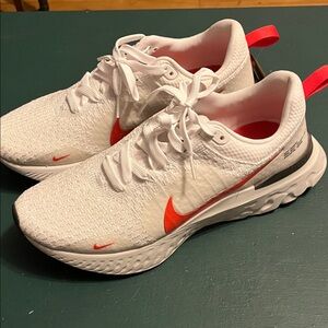 Nike React Infinity Run Flyknit 3